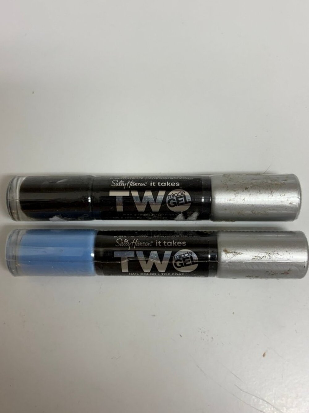 Sally Hansen "It Takes Two" Miracle Gel Nail Color + Top Coat – Lot of 2 – Black